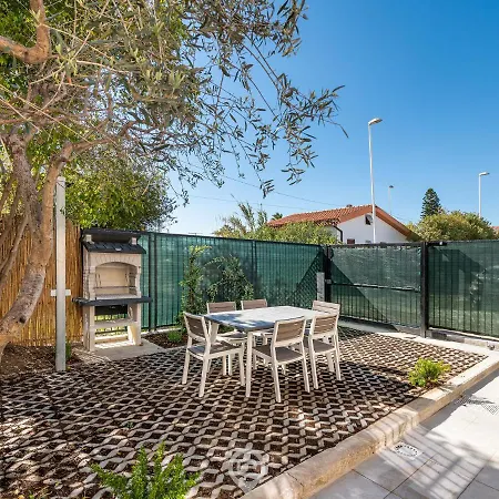 Holiday home Villetta Ada *